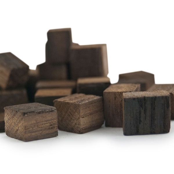 Amburana Wood Cubes - Medium Toast - 2 oz